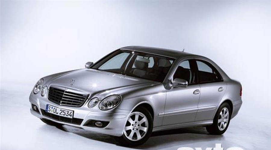 Vrnitev E 230 (foto: Mercedes-Benz)