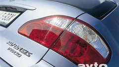 Toyota Avensis Verso D-4D Luna