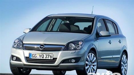 Prenovljena Opel Astra v Sloveniji