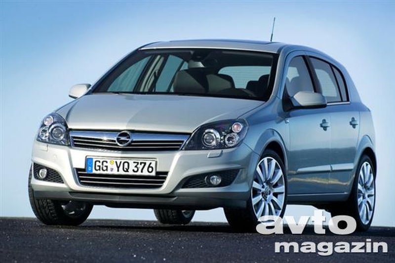 Prenovljena Opel Astra v Sloveniji (foto: Opel)