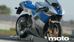 Piega je prestižni motocikel, ki ga zaznamujejo skladne konture ter vrhunski tehnika in uporabljeni materiali. Takšna je tudi njegova cena.