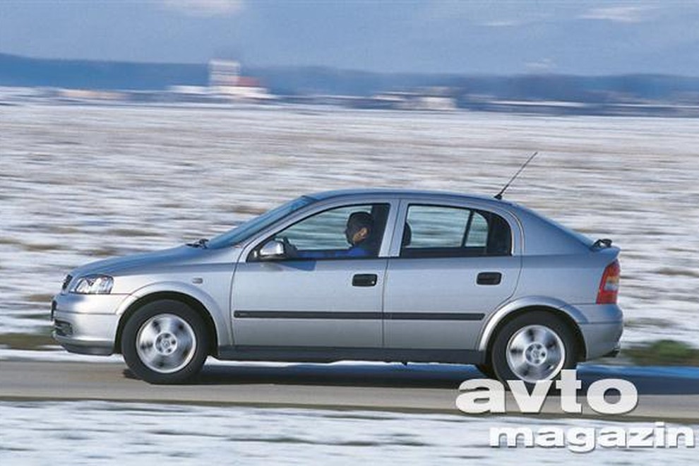 Opel Astra 1.8 16V (5V)