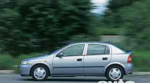 Opel Astra 2.0 DTI 16V CDX
