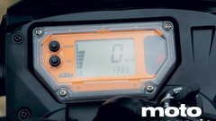 KTM: Oranžno osvetljen zaslon ne prikazuje motornih vrtljajev.