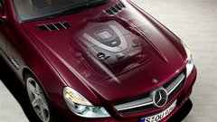 Mercedes-Benz prenovil roadsterja SL
