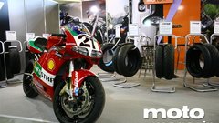 Legendarni Ducati in pnevmatike Avon.