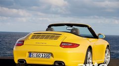 Prenovljeni Porsche 911