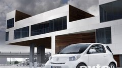 Toyotin Pariz: novi Avensis, iQ in Urban Cruiser