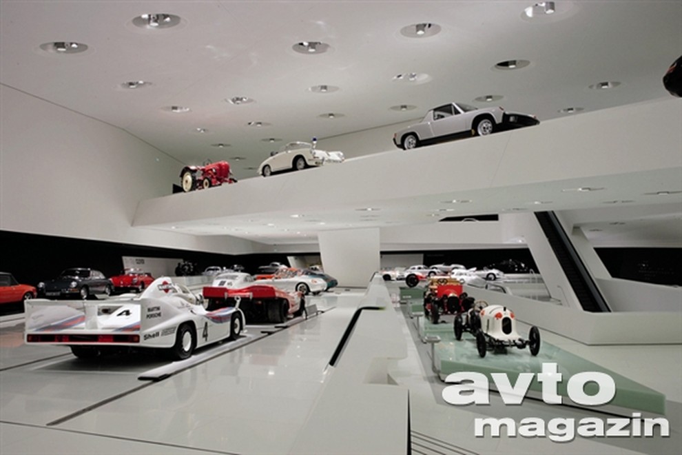 Svečana otvoritev novega Porschejevega muzeja