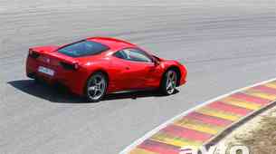 Video: Ferrari Italia v akciji