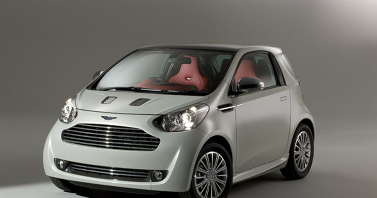 Toyota iq aston martin