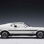 Ford Mustang Mach 1 (foto: Autoartmodels)
