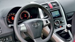 (Prenovljena) Toyota Auris
