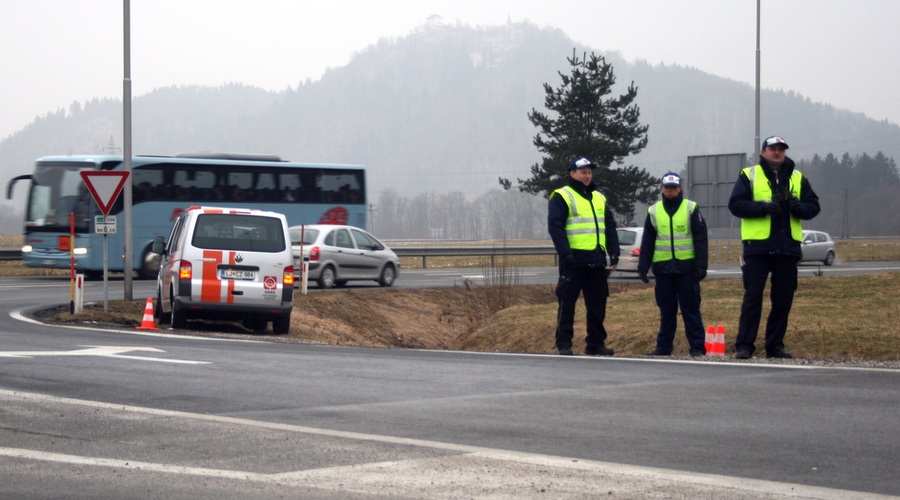 Pozor, kontrola roza vinjet (foto: Matevž Hribar)