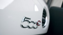 Kratek test: Fiat 500C 1.3 Multijet