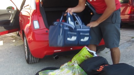 A1 blog: Kako velik je majhen prtljažnik? (video)