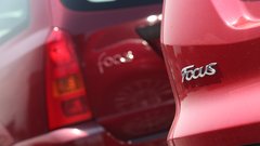 Rdeč Ford Focus Karavan: 12 let kasneje