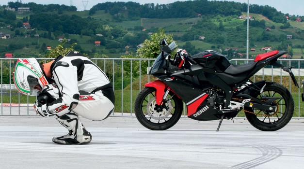 Test: Derbi GPR 125 4T 4V (foto: Matej Memedovič, Matevž Hribar)