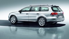 Volkswagen Passat Alltrack: Passat za po gobe