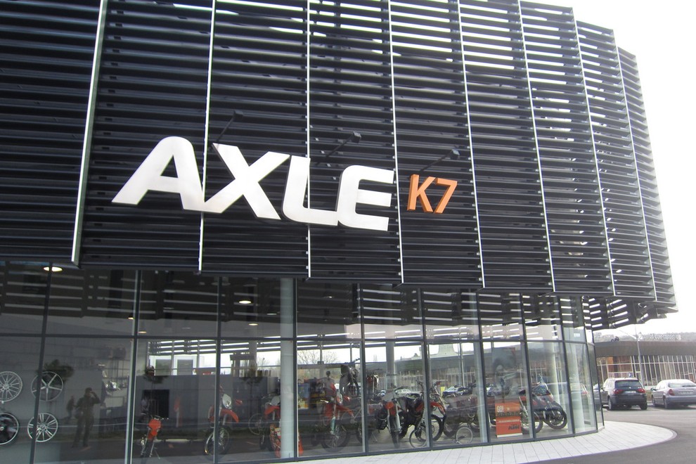 Axle v Kopru odprl nov salon za KTM in Husaberg
