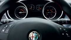 Kratek test: Alfa Romeo Giulietta 2.0 JTDm 16v Distinctive