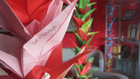 Toyota za vsak origami prispeva evro za otroke z rakom in krvnimi boleznimi