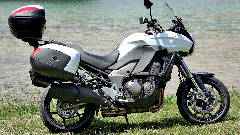 Kawasaki Versys 1000, s strani.