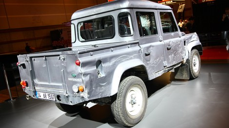 Avtomobilski salon Pariz: Land Rover Defender