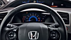 Honda Civic 1.8i ES