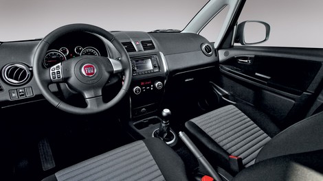 Kratek test: Fiat Sedici 2.0 Multijet 16v 4x4 Emotion