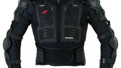 Nov komplet ščitnikov iz Zandone: Stealth Jacket