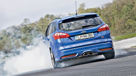 Test: Ford Focus Wagon 2.0 EcoBoost (184 kW) ST