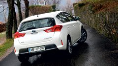Test: Toyota Auris Hybrid 1.8 VVT-i Sol