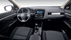 Test: Mitsubishi Outlander 2.2 DI-D 4WD Intense+