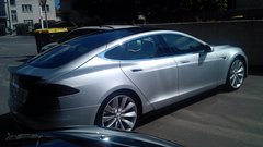 Tesla S v Sloveniji!