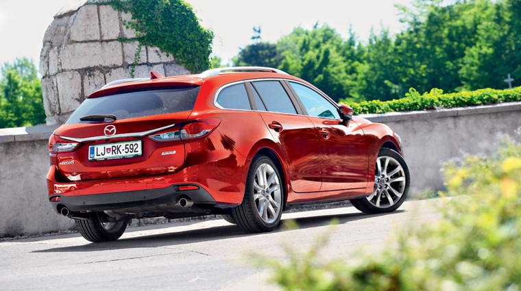 Kratki test: Mazda6 Sport Combi CD175 AT Revolution (foto: Saša Kapetanovič)