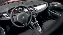 Kratki test: Alfa Romeo Giulietta 1.4 TB 16V 105