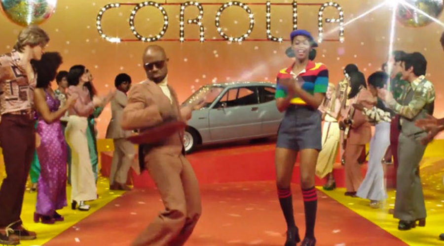 Bil je disko in bila je Corolla (foto: ToyotaUSA @ YouTube)