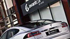 Teslov Model S bo v Slovenijo pripeljal Avant car.
