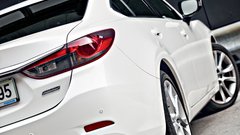 Kratki test: Mazda6 Sedan 2.5i AT Revolution SD