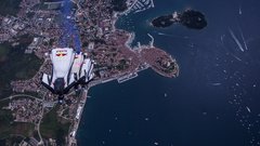 Red Bull Air Race: Arch vrača udarec