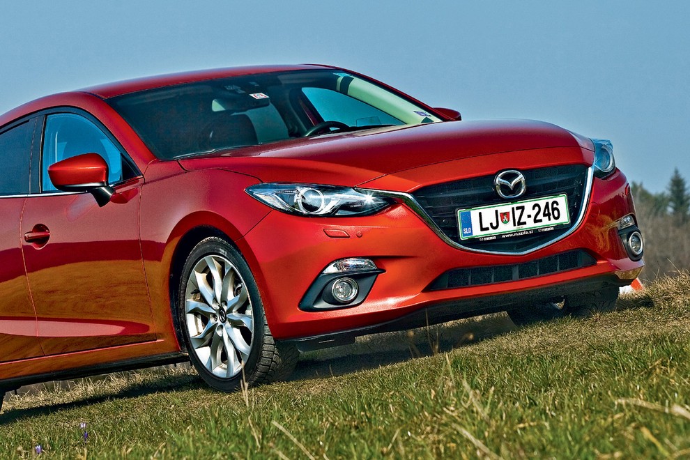 Podaljšani test: Mazda3 Sp G120 Revolution
