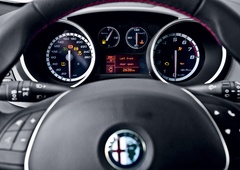 Alfa Romeo pripravlja novo Giulietto. Ta prihaja z veselo novico za večino kupcev