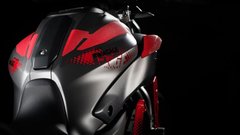 Yamaha z dvema novima modeloma, novembru obljubljajo še več novosti