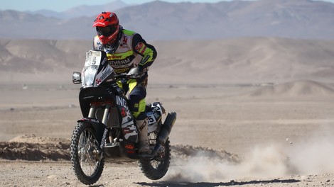 Dakar 2015, 5. etapa: Stanovnik srčno do 35. mesta, prva etapna zmaga Comi