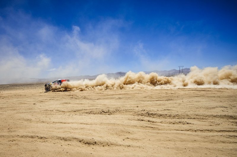 Dakar 2015: Carlos Sainz odstopil v peti etapi! (foto: moštva)
