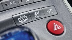 Podaljšani test: Toyota Prius Plug-In Executive