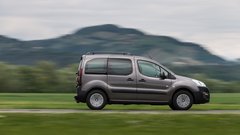 Novo v Sloveniji: Peugeot 208 in Peugeot Partner