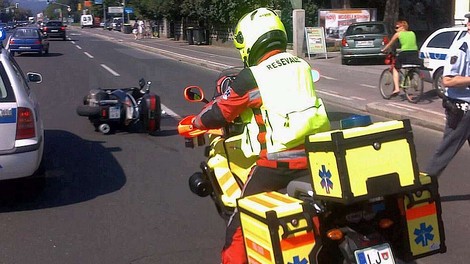 Poziv na pomoč reševalcem-voznikom motornih koles