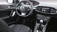 Kratki test: Peugeot 308 1.2 e-THP 130 Allure